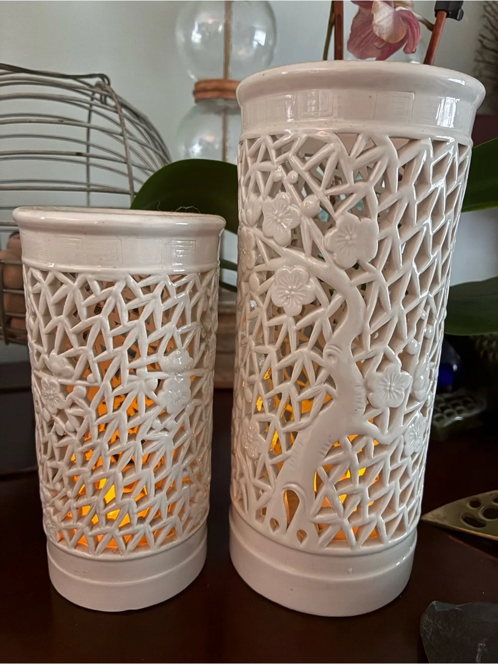 Vtg CHINESE BLANC DE CHINE RETICULATED CHERRY BLOSSOM lamp open vase porcelain